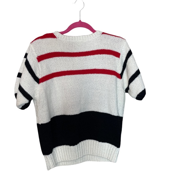 Vintage Colter Bay Short Sleeve with Flowers Sweater, Size Large - Picture 4 of 7